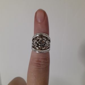 Silver Rose Ring